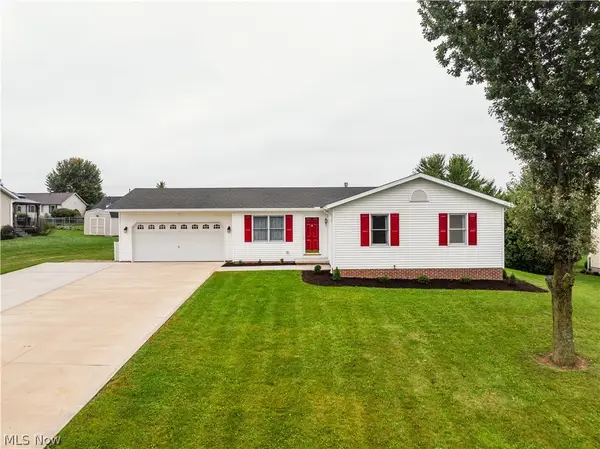 294 Apple Ridge Drive, Apple Creek, OH 44606