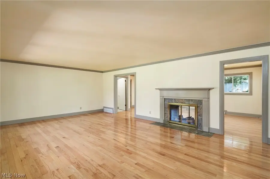 303 Somerset Road, Akron, OH 44313 - #2