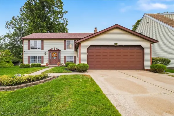 5487 Oak Ridge Drive, Willoughby, OH 44094