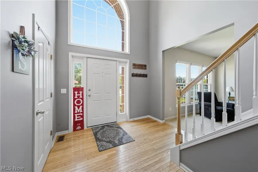 9260 Aaron Lane, Olmsted, OH 44138 - #3