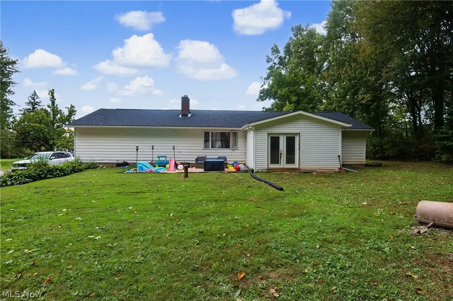 1301 Collar Price Road, Hubbard, OH 44425 - #3