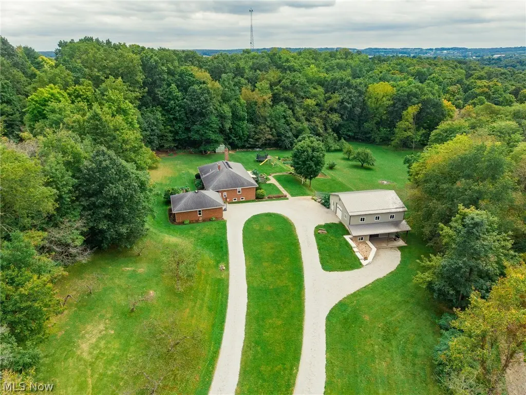 17943 Dover Road, Paint, OH 44627 - #1