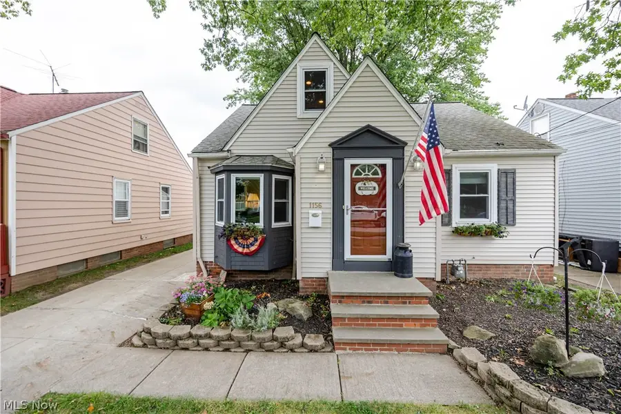 1156 Sunset Road, Mayfield Heights, OH 44124 - #2