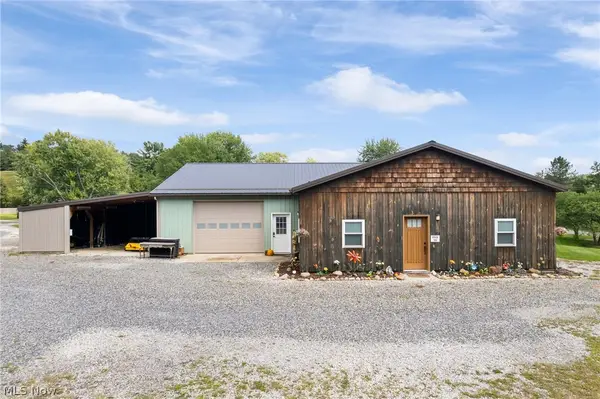 1458 Magnolia Sw Road, Dellroy, OH 44620