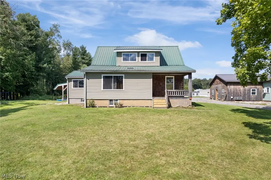 1458 Magnolia Sw Road, Dellroy, OH 44620 - #2