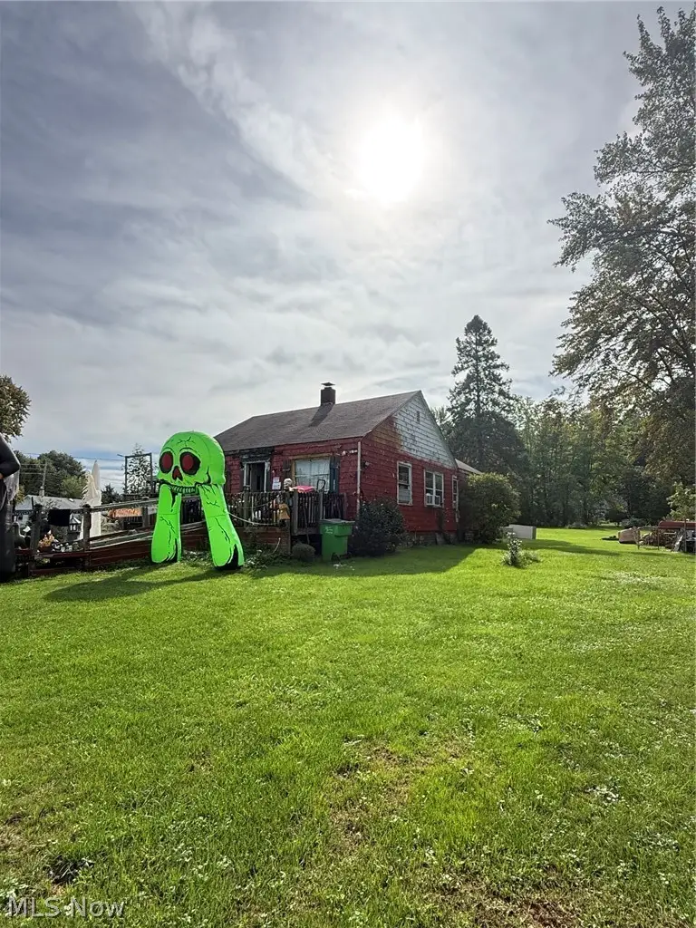 928 Mineral Springs Road, Ashtabula, OH 44004 - #2