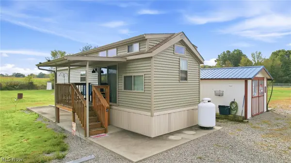 16428 W Akron Canfield Road, Berlin Center, OH 44401