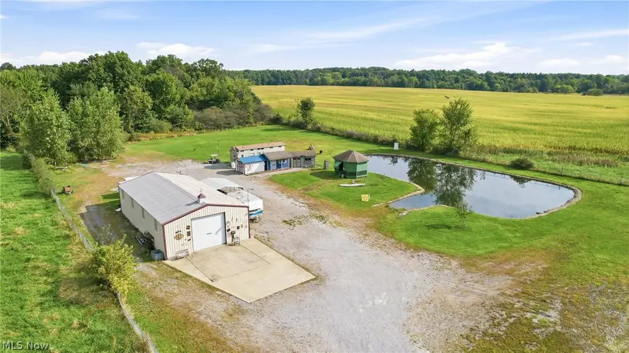 16428 W Akron Canfield Road, Berlin Center, OH 44401 - #2
