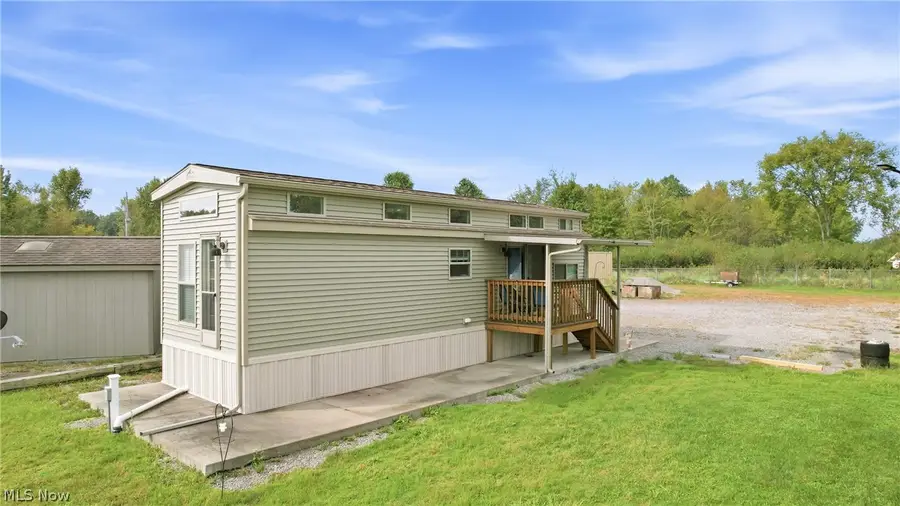 16428 W Akron Canfield Road, Berlin Center, OH 44401 - #3