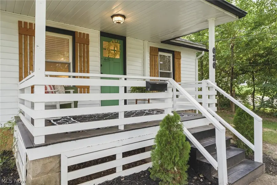 620 34th Nw Street, Canton, OH 44709 - #2