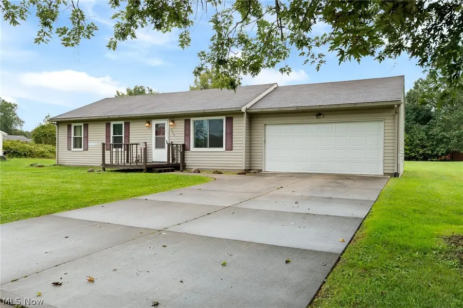 289 Elson Avenue, Barberton, OH 44203 - #3