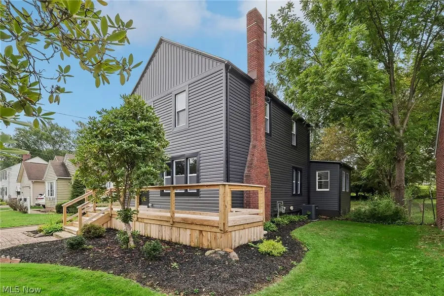 2562 Graham Avenue, Akron, OH 44312 - #2