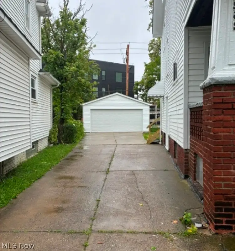 3252 Kildare Road, Cleveland Heights, OH 44118 - #2