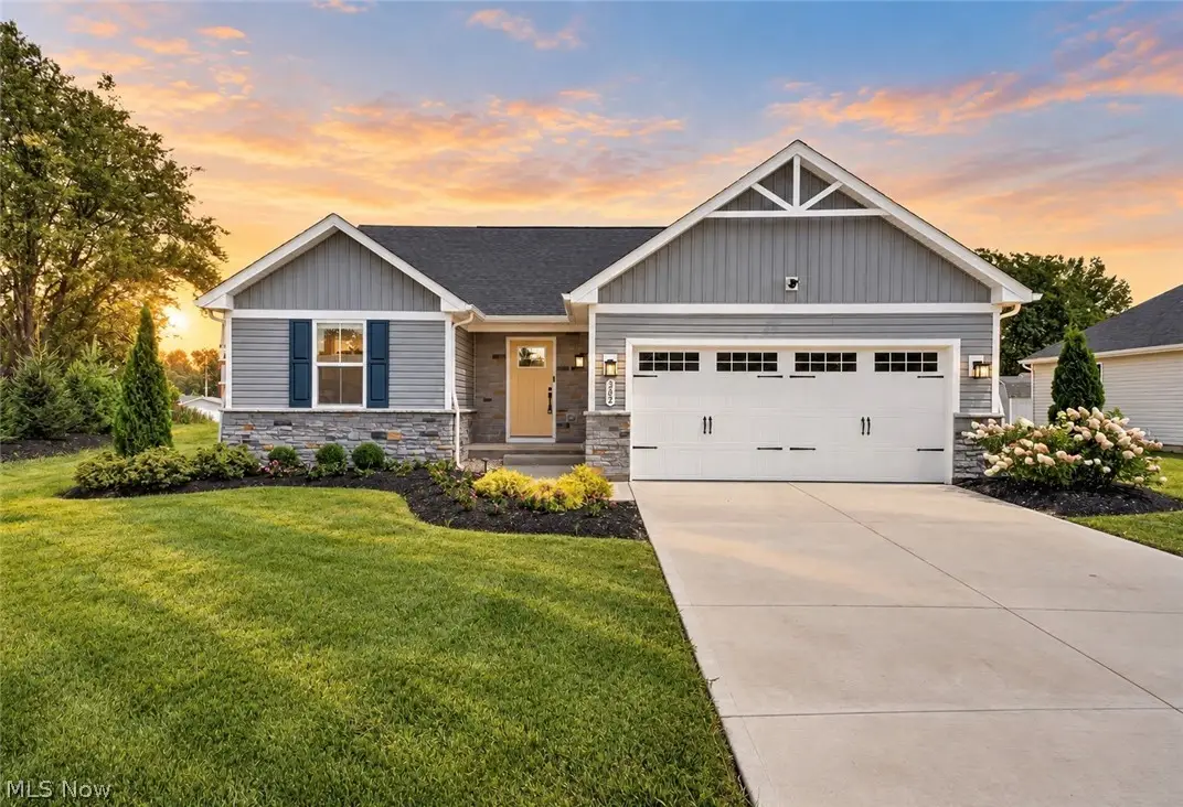 302 Ridgewater Drive, Elyria, OH 44035 - #1