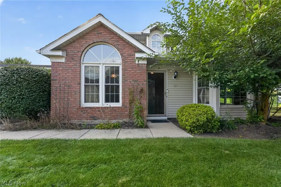 19342 Bradford Court, Strongsville, OH 44149 - #3