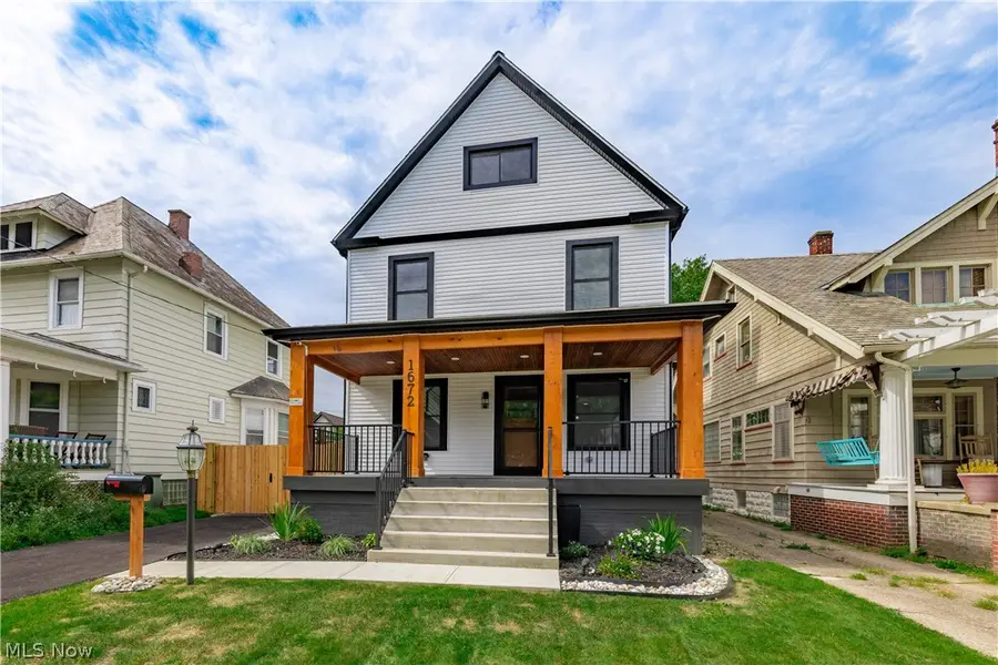 1672 Robinwood Avenue, Lakewood, OH 44107 - #2