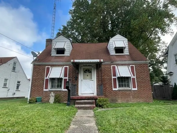1416 Mcgregor Nw Avenue, Canton, OH 44703