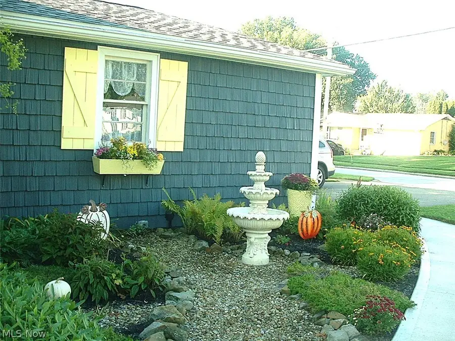 322 W Ohio Avenue, Rittman, OH 44270 - #3
