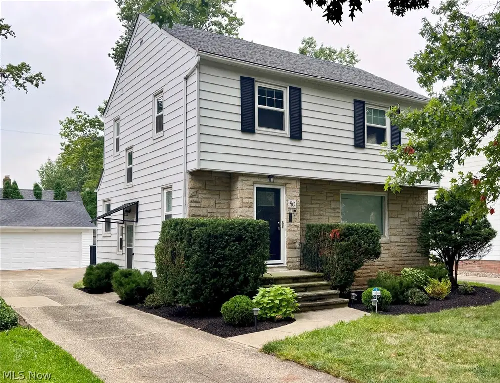 90 E 207th Street, Euclid, OH 44123 - #1