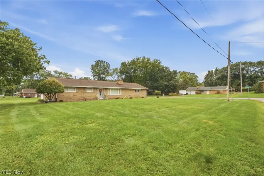 6787 Kirby Ne Avenue, Canton, OH 44721 - #3