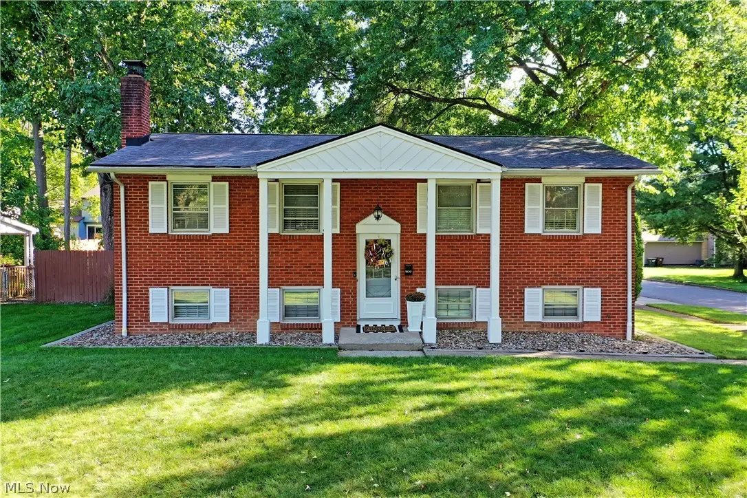 1809 Lemont Drive, Poland, OH 44514 - #1