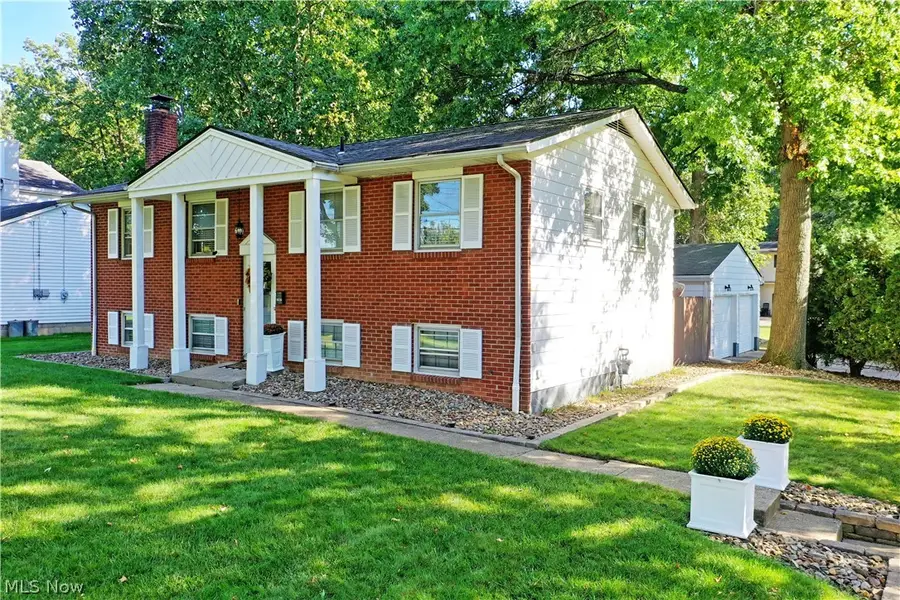 1809 Lemont Drive, Poland, OH 44514 - #2