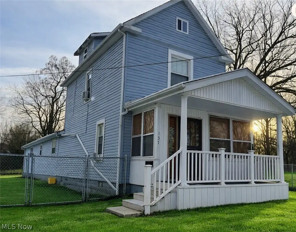137 Chicago Avenue, Youngstown, OH 44507 - #1
