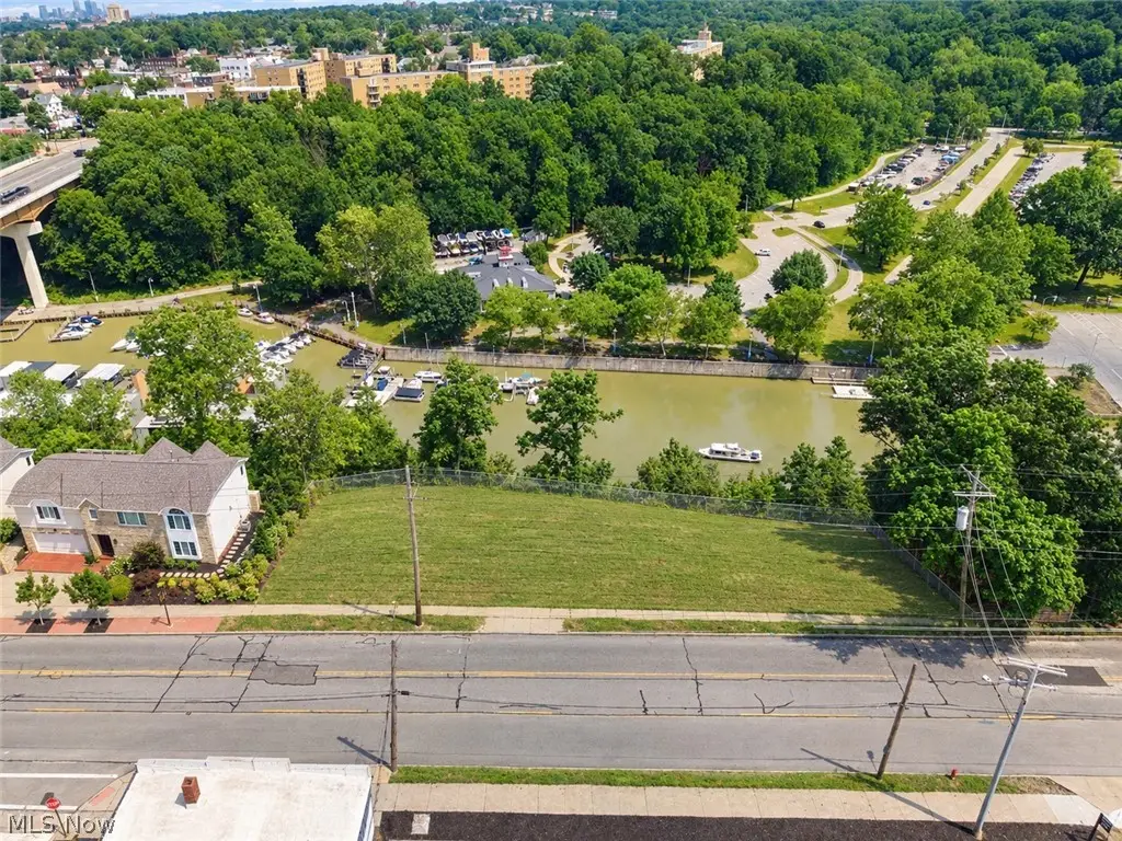 1587 Wooster Road, Rocky River, OH 44116 - #1