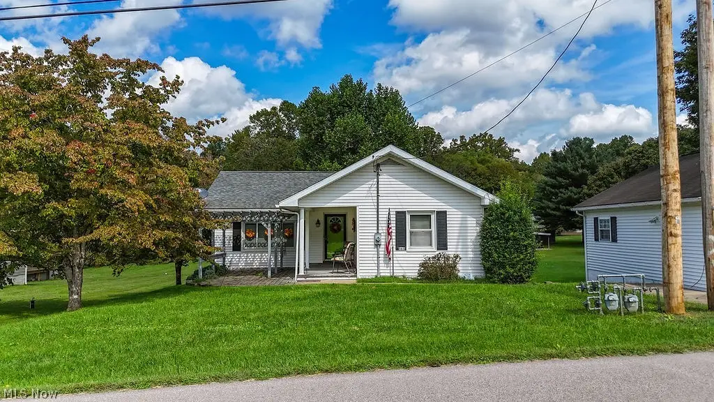 565 Dana Road, Newport, OH 45768 - #1
