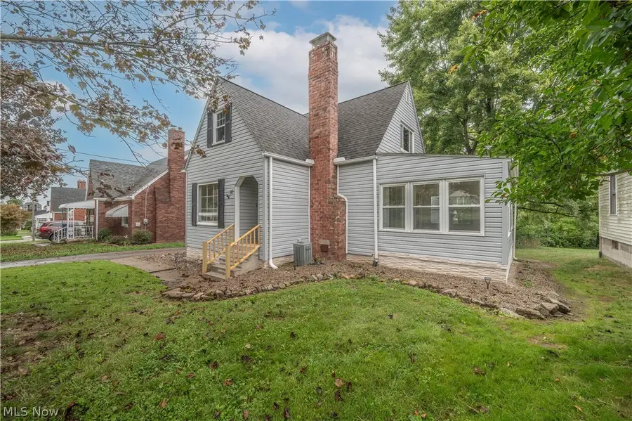 47 S Beverly Avenue, Austintown, OH 44515 - #3