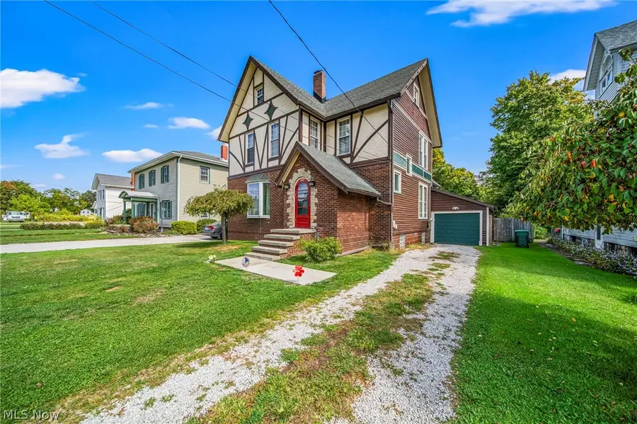 165 S Eagle Street, Geneva, OH 44041 - #3