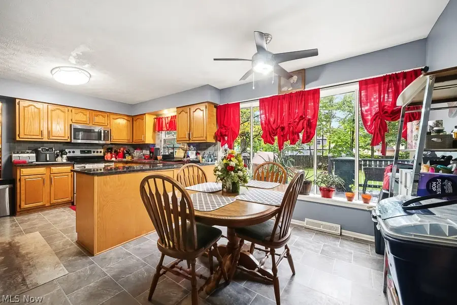 20710 Forestwood Drive, Strongsville, OH 44149 - #3