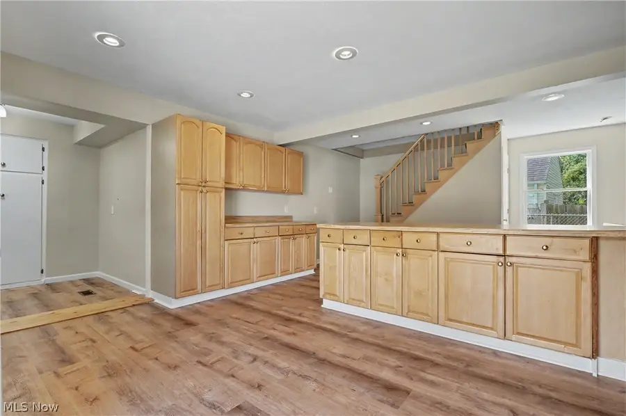 2590 21st Street, Cuyahoga Falls, OH 44223 - #3