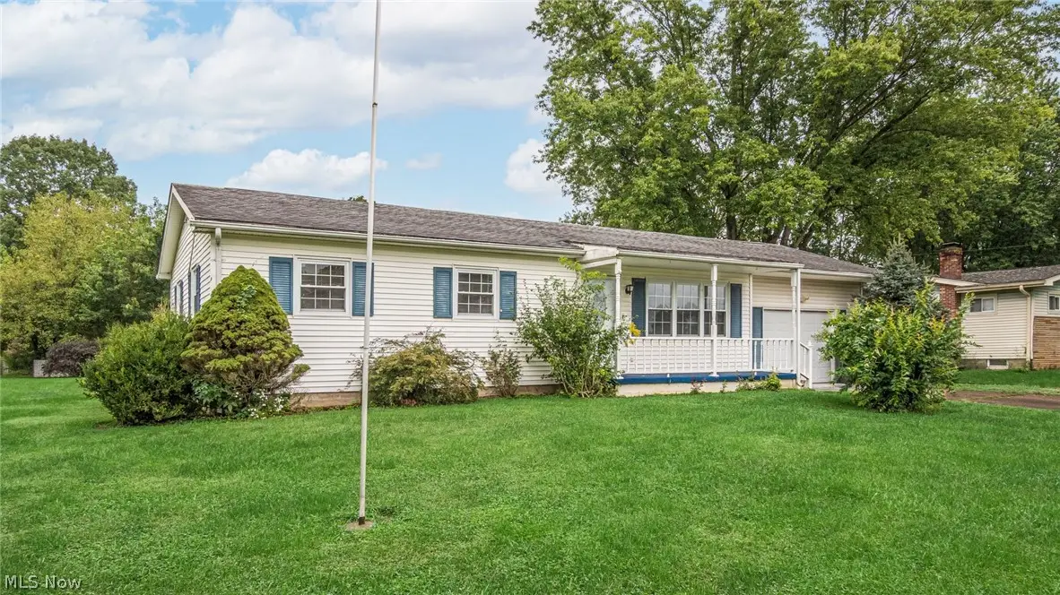 1735 Holly Drive, Zanesville, OH 43701 - #1