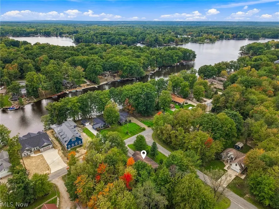 2445 Plum Creek Drive, Roaming Shores, OH 44084 - #2