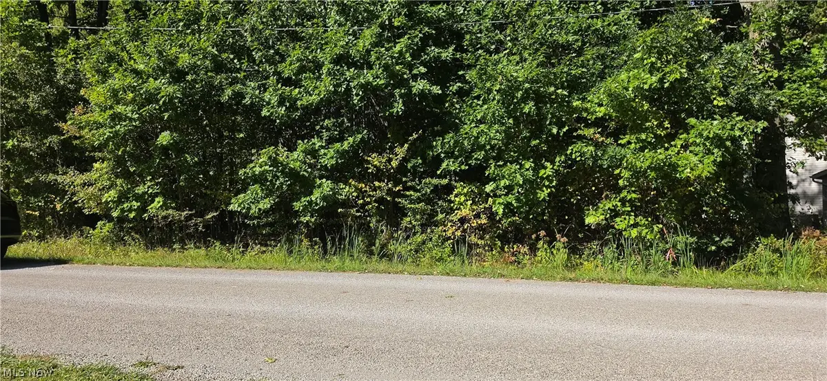 2050 North Plaza Drive, Roaming Shores, OH 44084 - #1