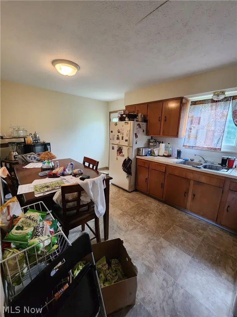 3015 Coventry Ne Boulevard, Canton, OH 44705 - #2