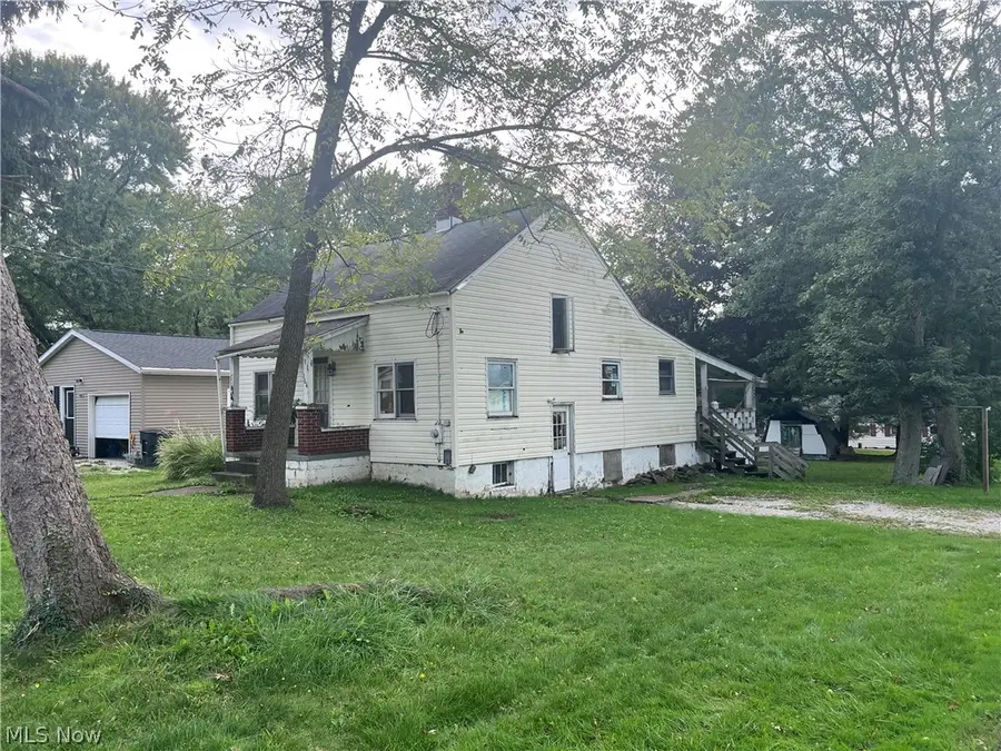 164 N Avon Avenue, Wadsworth, OH 44281 - #3