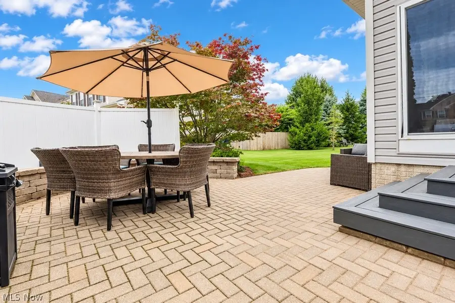490 Cherrywood Lane, Painesville, OH 44077 - #3