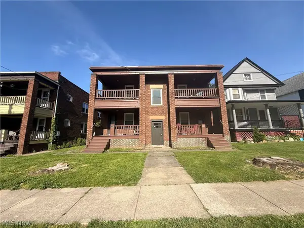 1497 Coutant Avenue, Lakewood, OH 44107