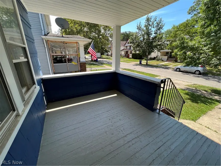 3227 W 114th Street, Cleveland, OH 44111 - #2