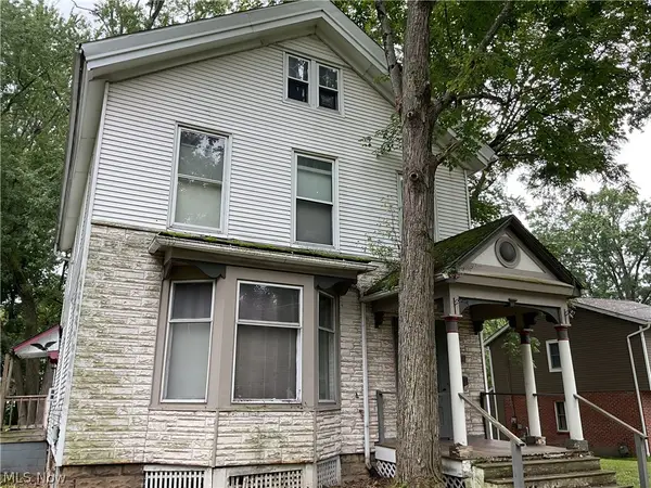530 Lafayette Avenue, Ravenna, OH 44266