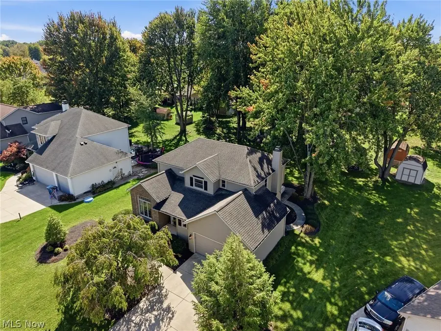 30019 Wellington Drive, North Olmsted, OH 44070 - #3
