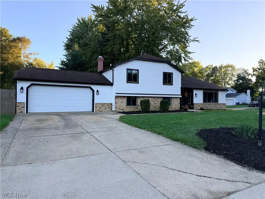 34139 Pearl Street, North Ridgeville, OH 44039 - #2