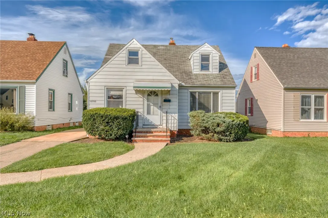 6006 Snow Road, Parma, OH 44129 - #1