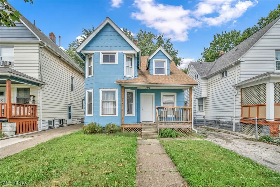 2166 W 93rd Street, Cleveland, OH 44102 - #3