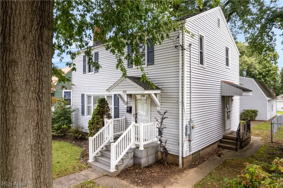 909 32nd Street, Parkersburg, WV 26104 - #3