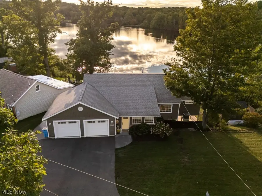 15466 Lakeshore Drive, Burton, OH 44021 - #2
