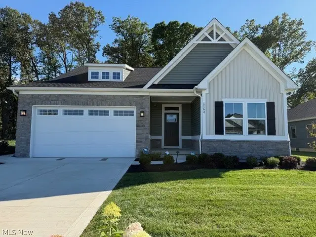 1164 Fox Run, Grafton, OH 44044 - #1
