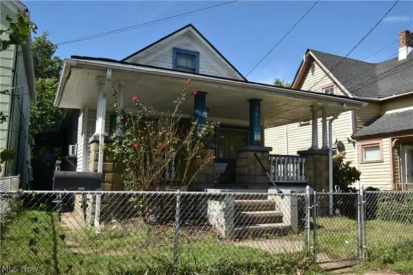 2064 W 44th Street, Cleveland, OH 44113